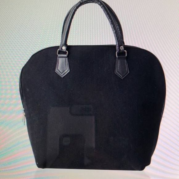 SOLD. SOLD. FUCHSIA MULTI COLOR CANVAS TRAVEL BAG - Picture 4 of 8